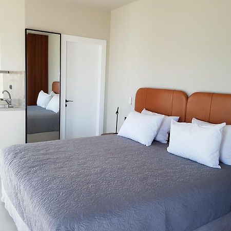 Houmas Apartments Yialos エクステリア 写真