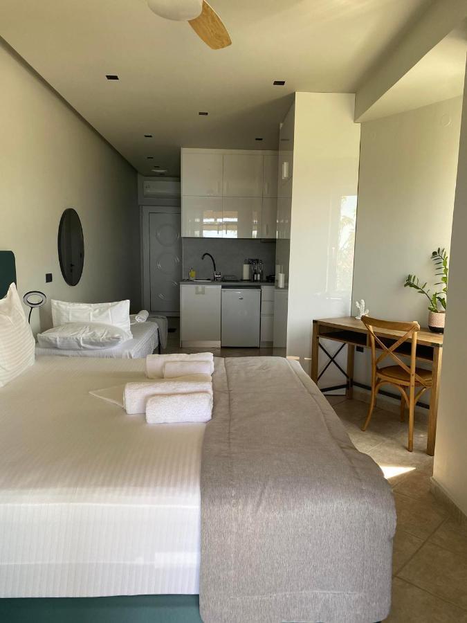 Houmas Apartments Yialos エクステリア 写真